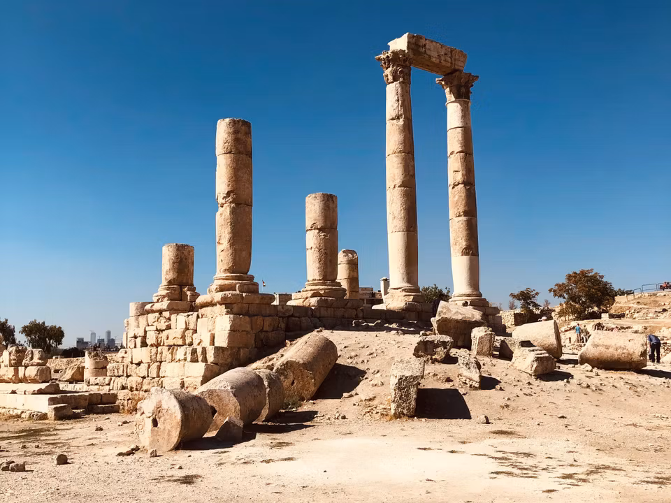 Flights to Amman