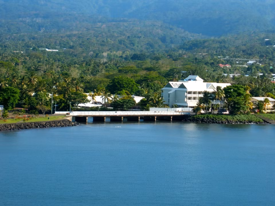 Flights to Apia