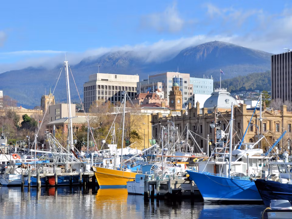 Flights to Hobart