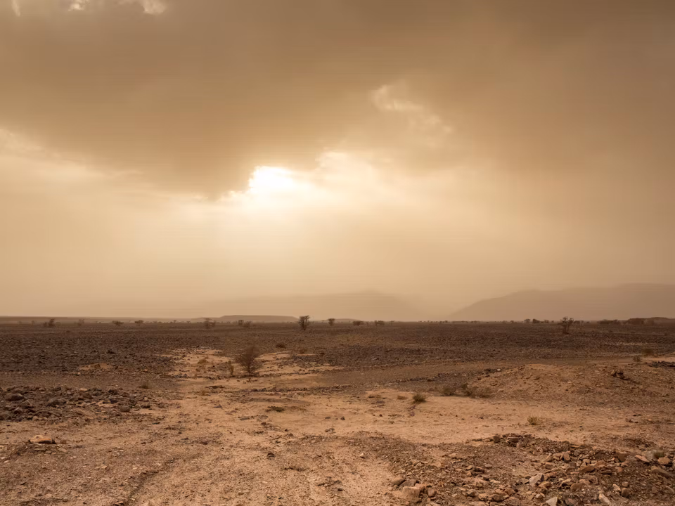 Flights to Hassi Messaoud