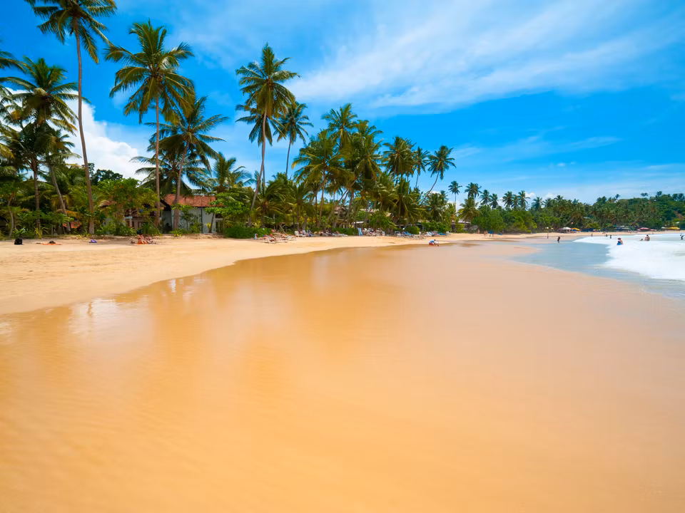 Flights to Koggala