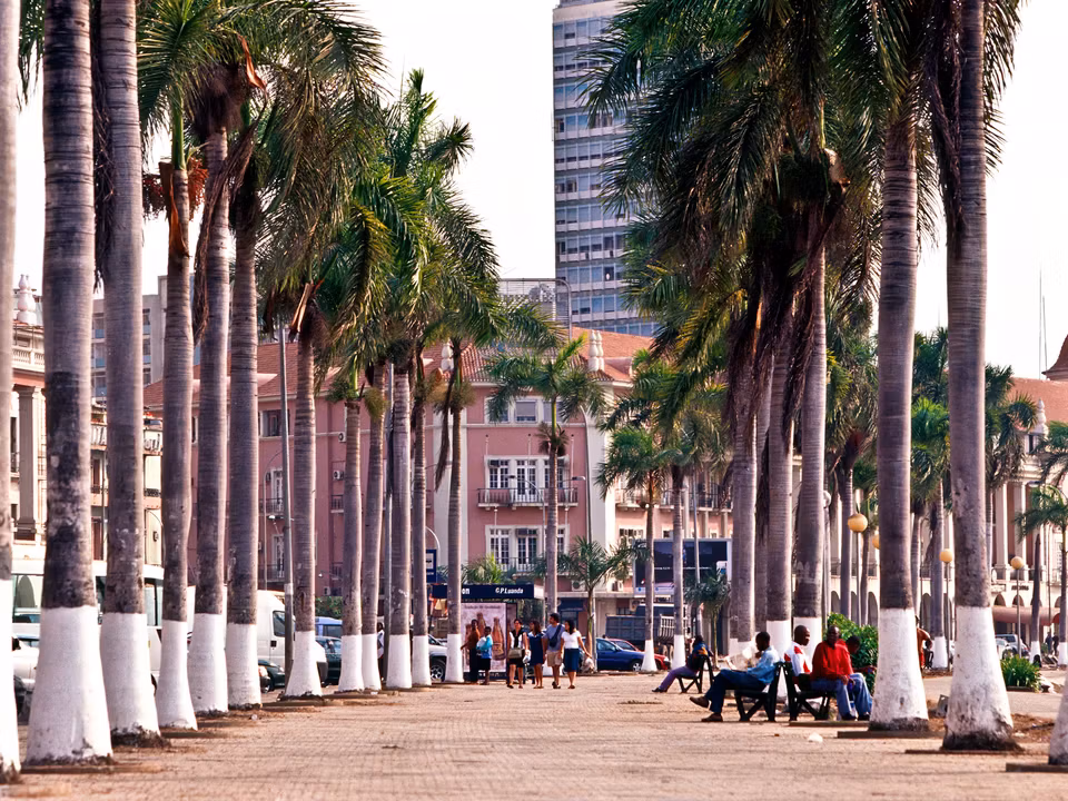 Flights to Luanda