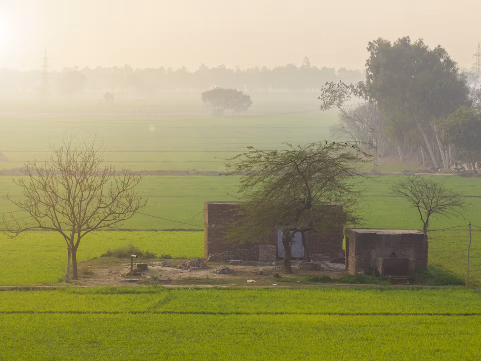 Flights to Sialkot
