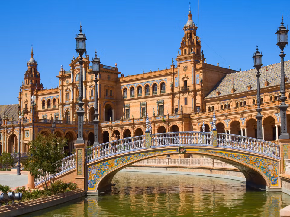 Flights to Sevilla