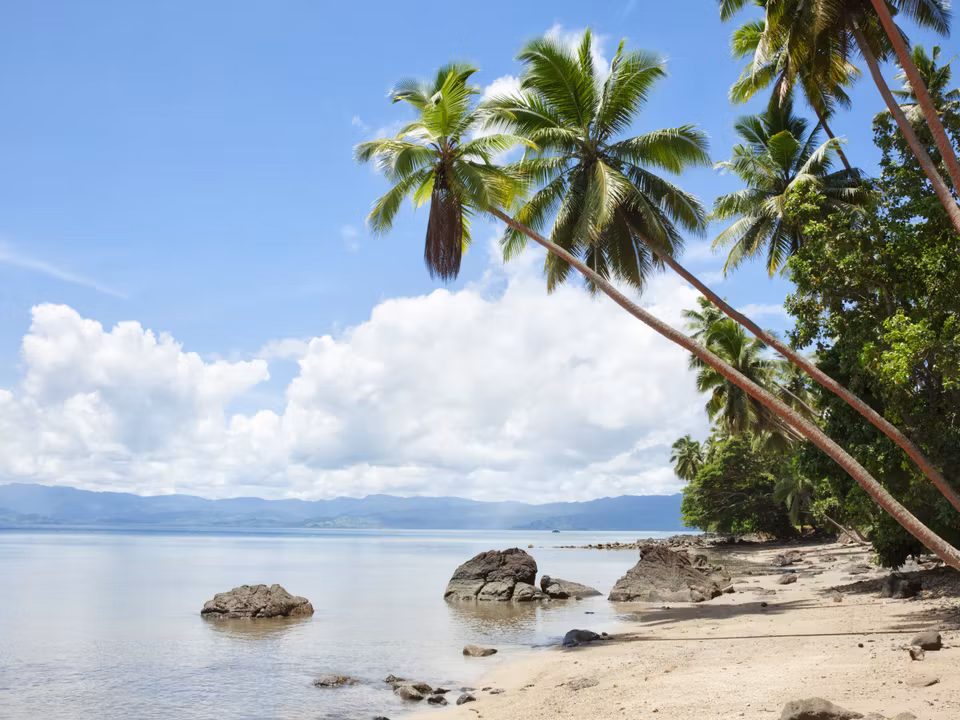 Flights to Savusavu