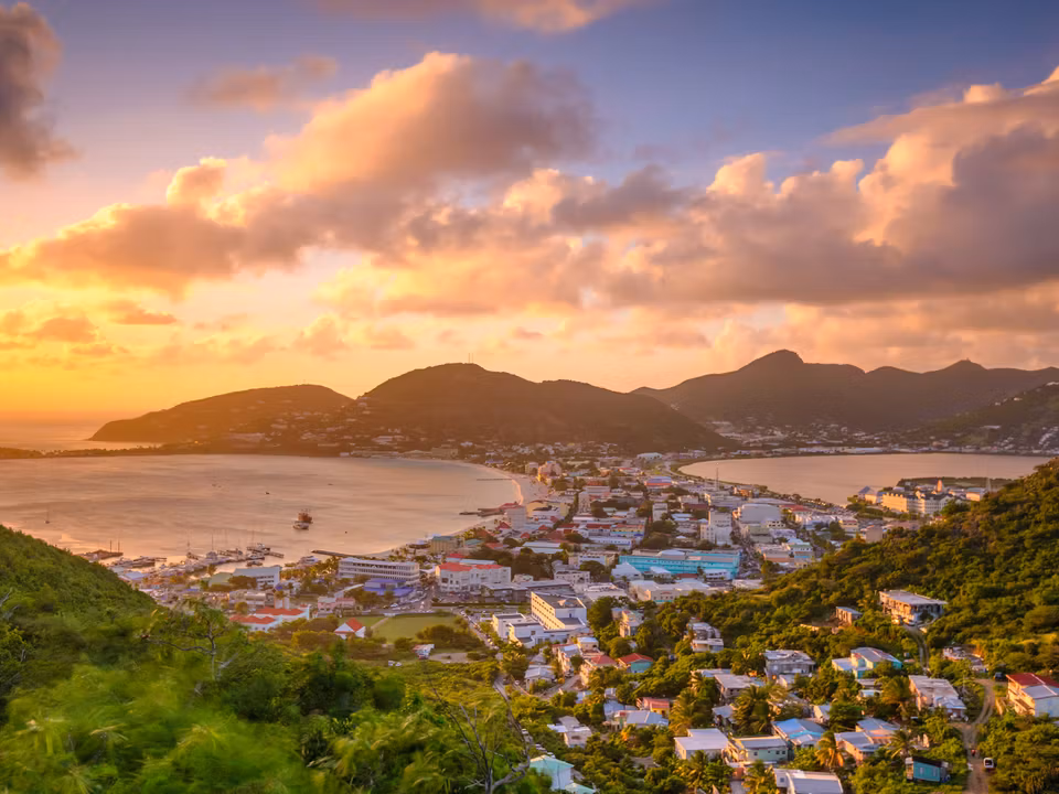 Flights to Sint Maarten